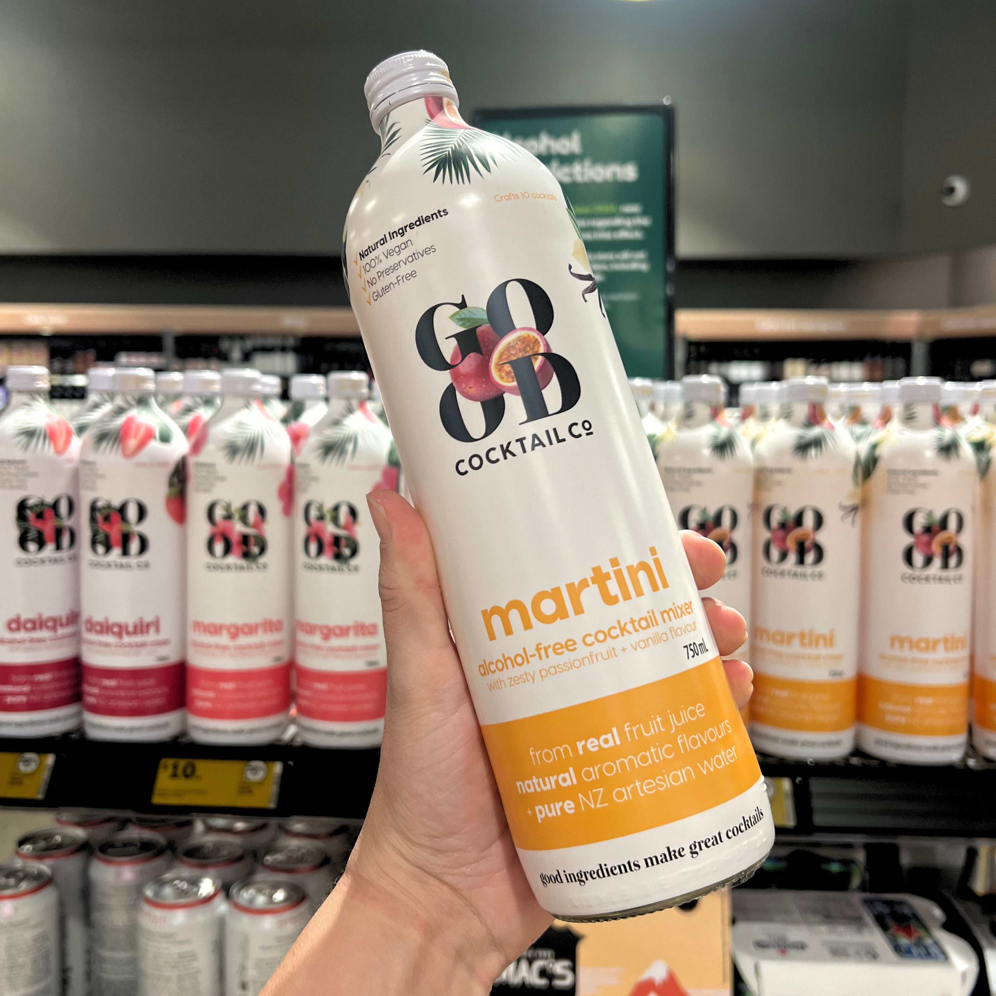 Image of good cocktail alcohol free cocktail mixer in martini flavour